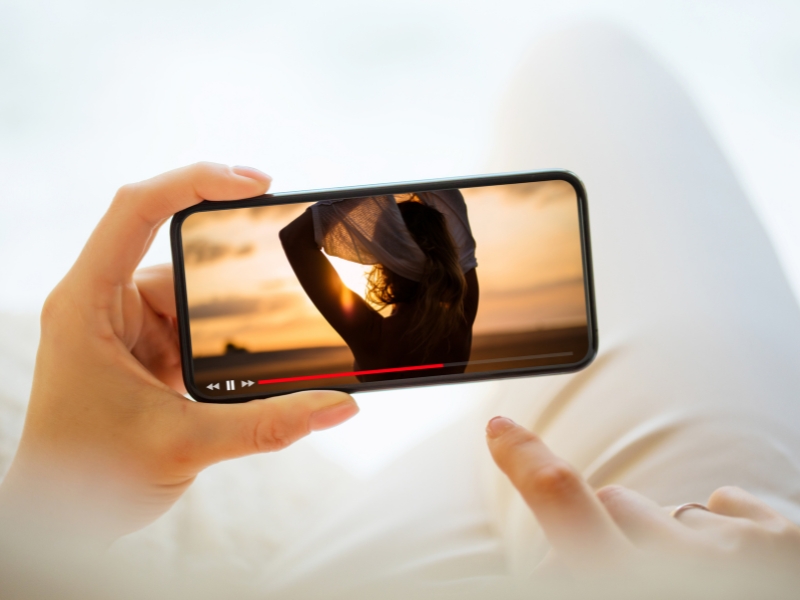 Làm sao để youtube chạy nền